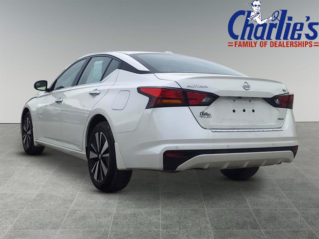 Used 2022 Nissan Altima 2.5 SV AWD 2.5 SV Sedan