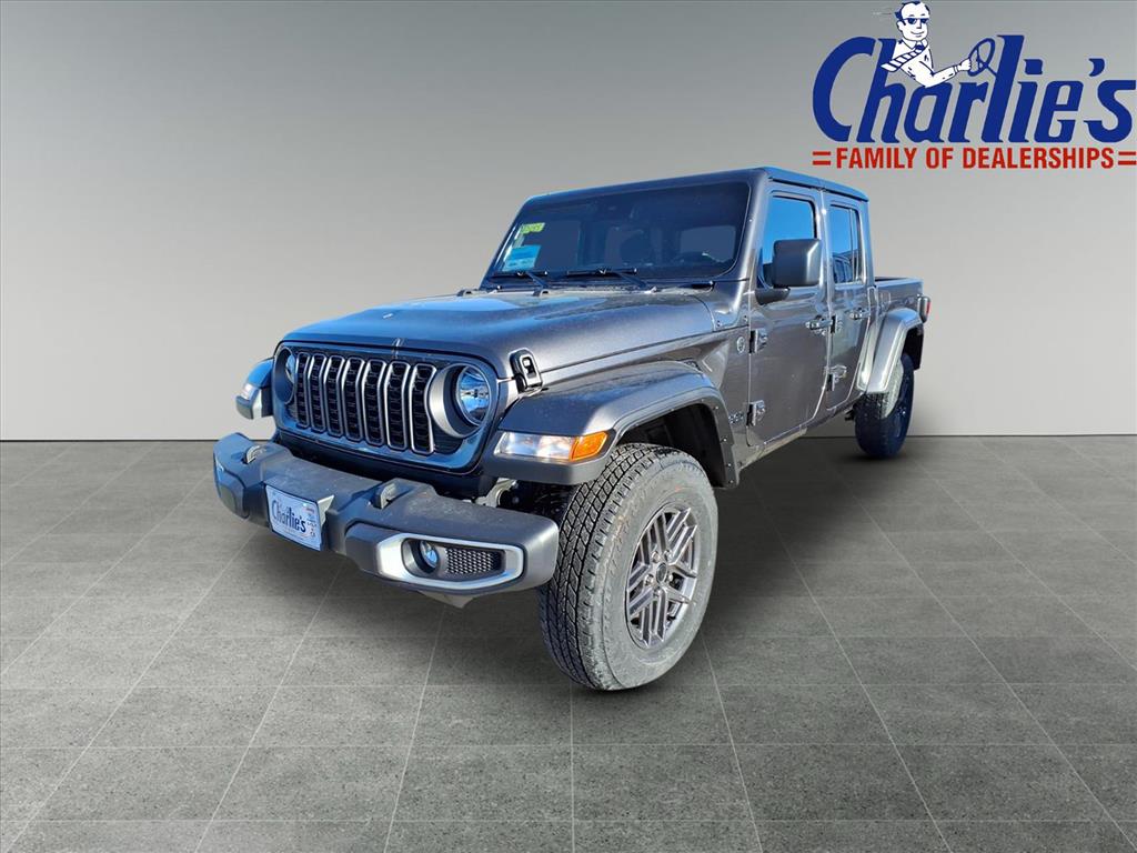 2025 Jeep Gladiator Sport S's photo