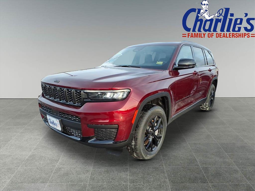 2025 Jeep Grand Cherokee L Altitude's photo