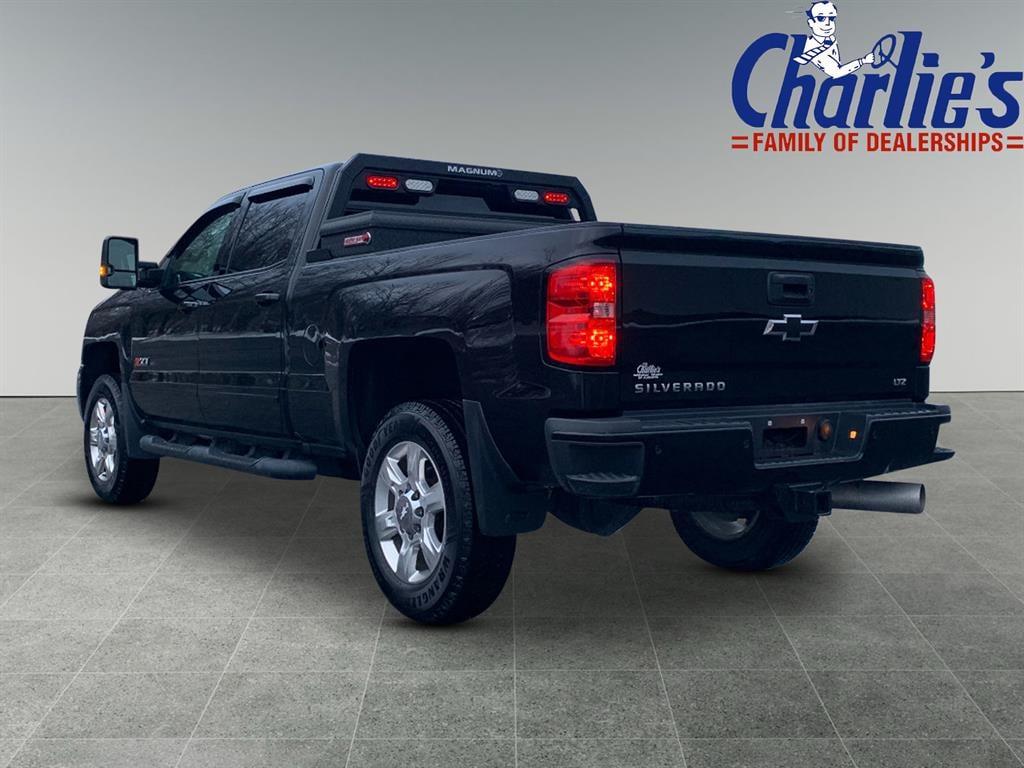 Used 2017 Chevrolet Silverado 2500HD LTZ 4x4 LTZ Crew Cab SB