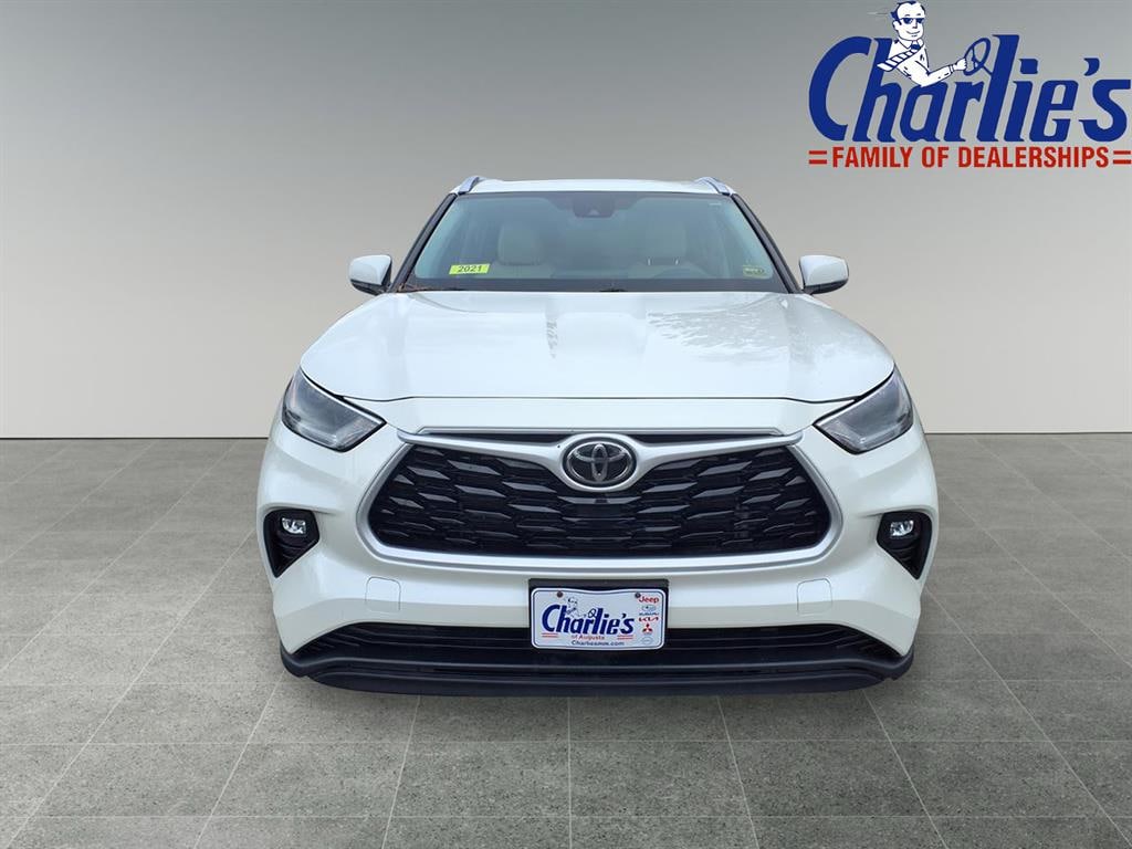 Used 2021 Toyota Highlander XLE AWD XLE SUV