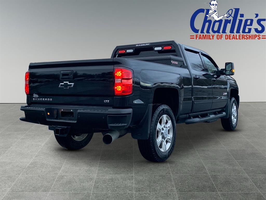 Used 2017 Chevrolet Silverado 2500HD LTZ 4x4 LTZ Crew Cab SB