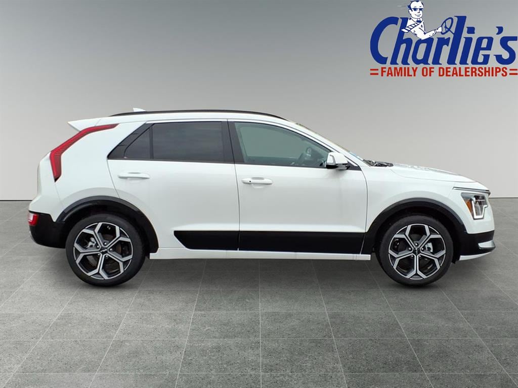 New 2025 Kia Niro EX Touring SUV