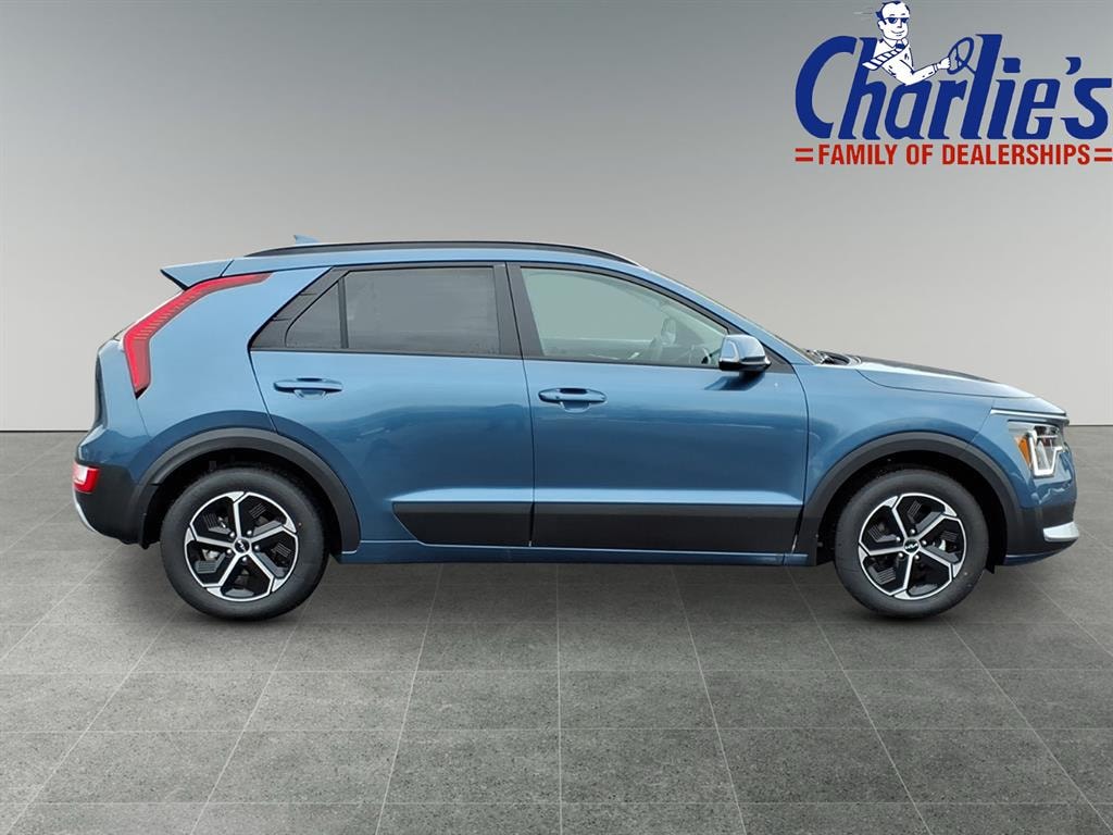 New 2025 Kia Niro Plug-In Hybrid EX SUV