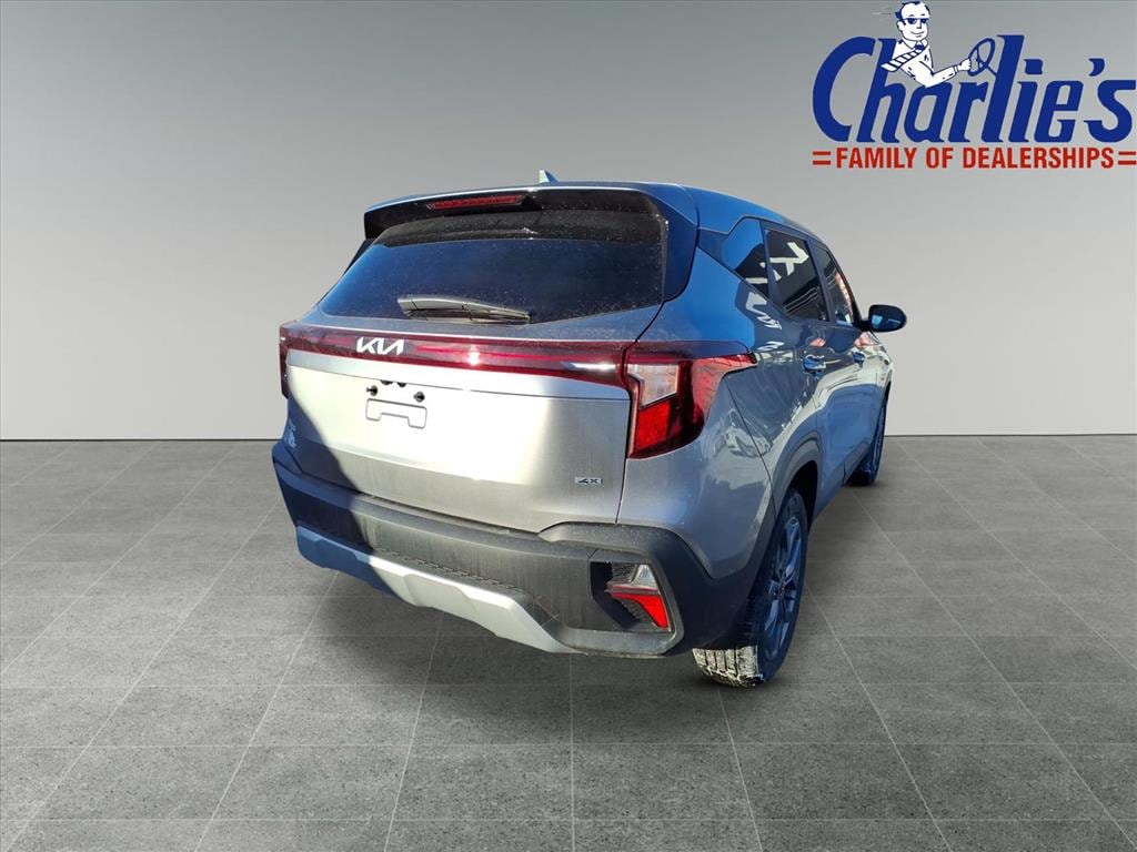 New 2026 Kia Seltos LX SUV