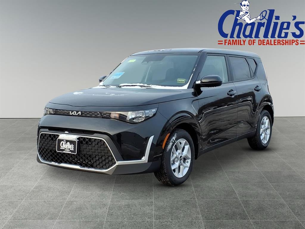 2025 Kia Soul S's photo
