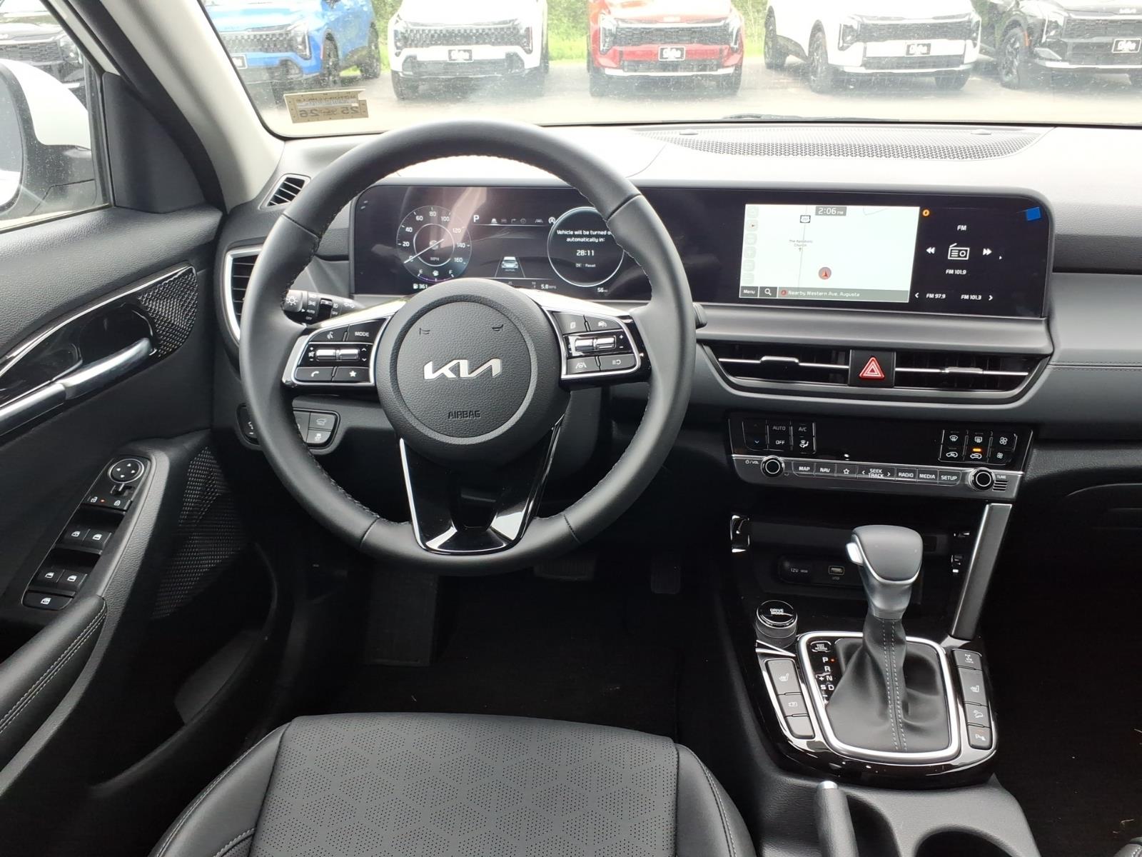 2026 Kia Seltos EX - Photo 8