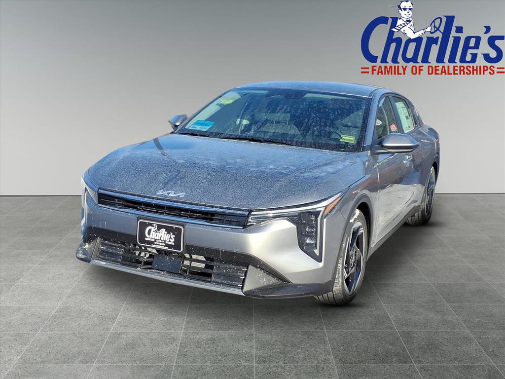 2025 Kia K4 EX's photo