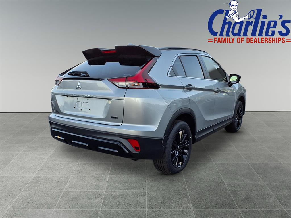 2025 Mitsubishi Eclipse Cross SEL photo 4