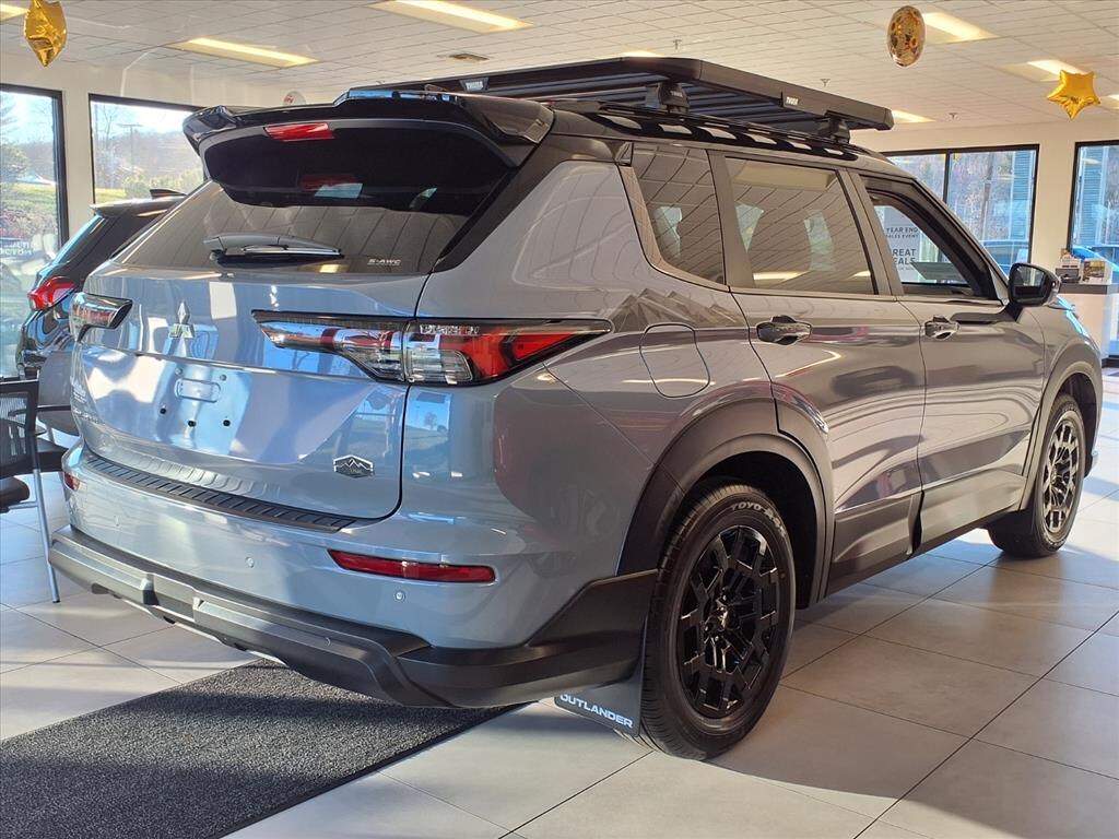 New 2025 Mitsubishi Outlander Trail Edition SUV