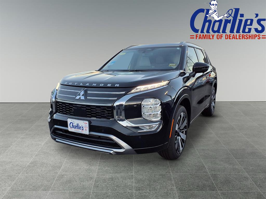 2025 Mitsubishi Outlander SEL Platinum Edition's photo