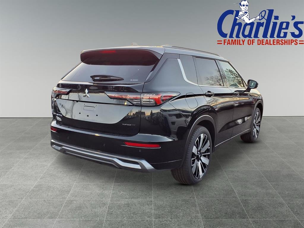 2025 Mitsubishi Outlander SEL Platinum Edition - Photo 4