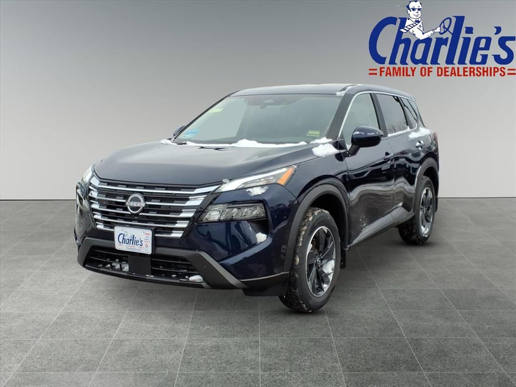 2026 Nissan Rogue SV's photo