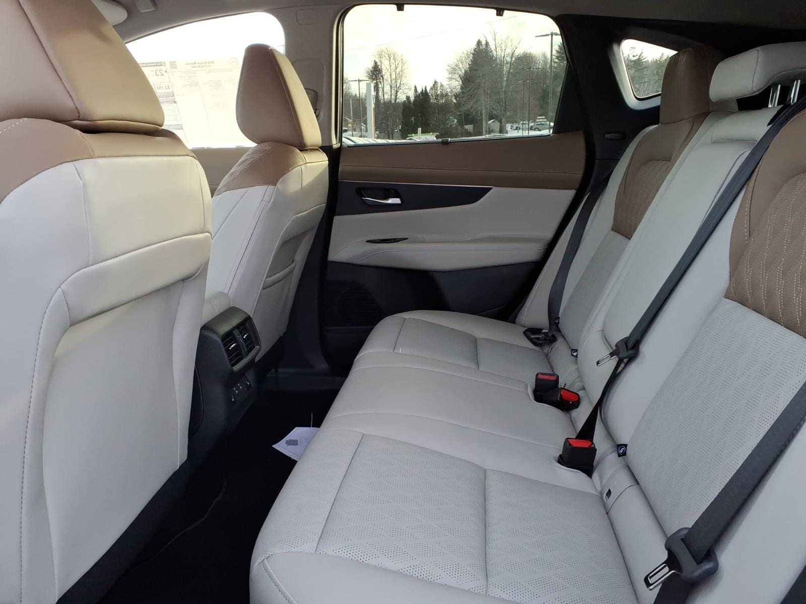 2026 Nissan Murano Platinum - Photo 7