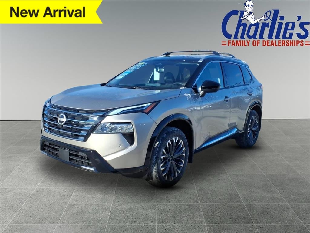 2026 Nissan Rogue Platinum's photo