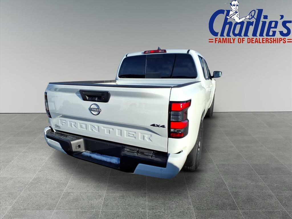 New 2025 Nissan Frontier SV Truck Crew Cab