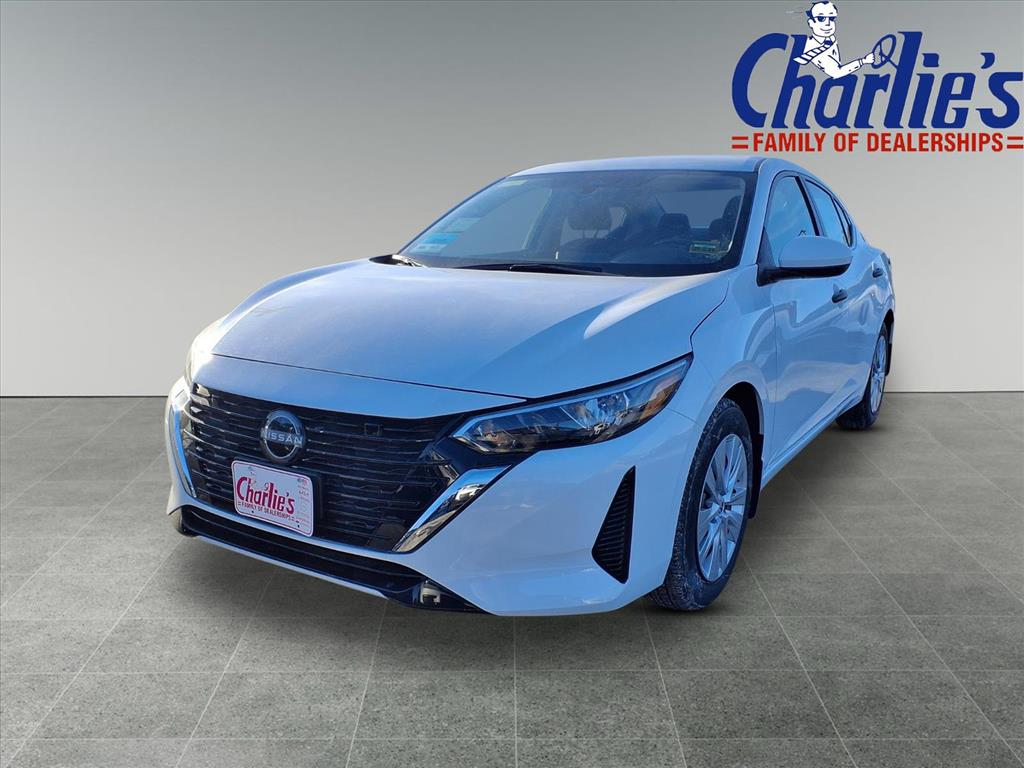 2025 Nissan Sentra S's photo