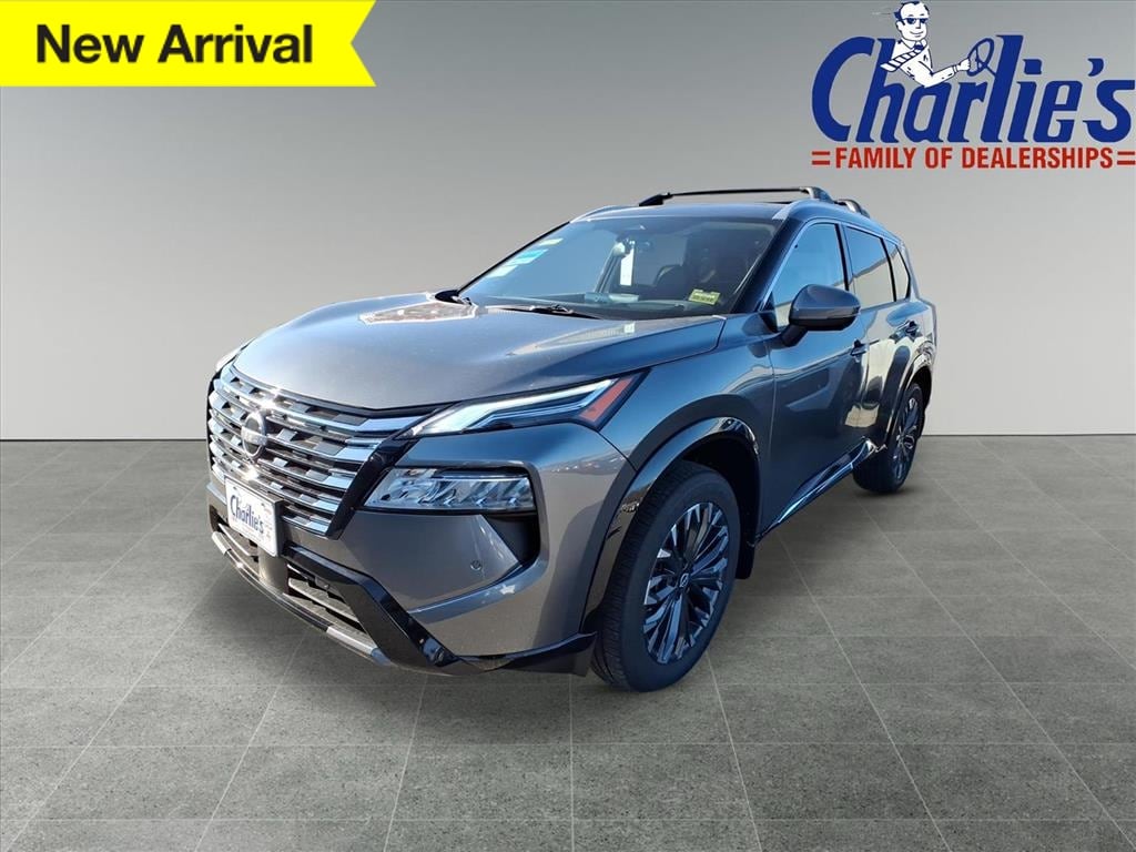 2026 Nissan Rogue Platinum's photo