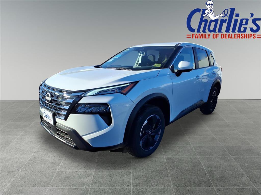 2026 Nissan Rogue SV's photo