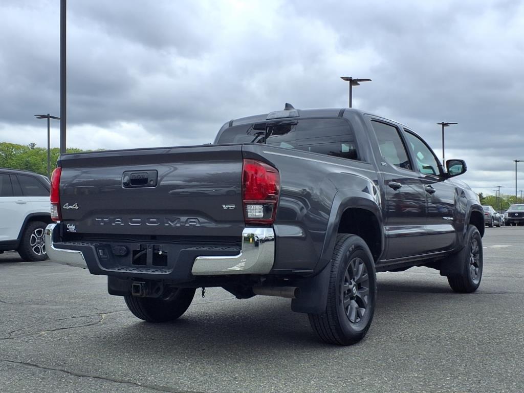 2023 Toyota Tacoma Double Cab photo 4