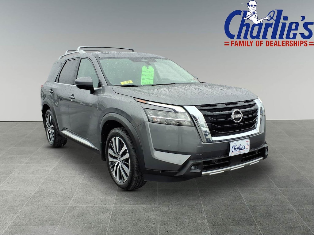 Used 2022 Nissan Pathfinder Platinum SUV