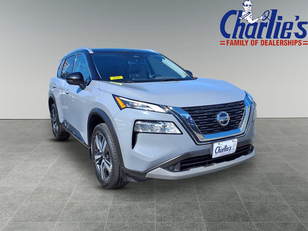 2021 Nissan Rogue SL photo 3