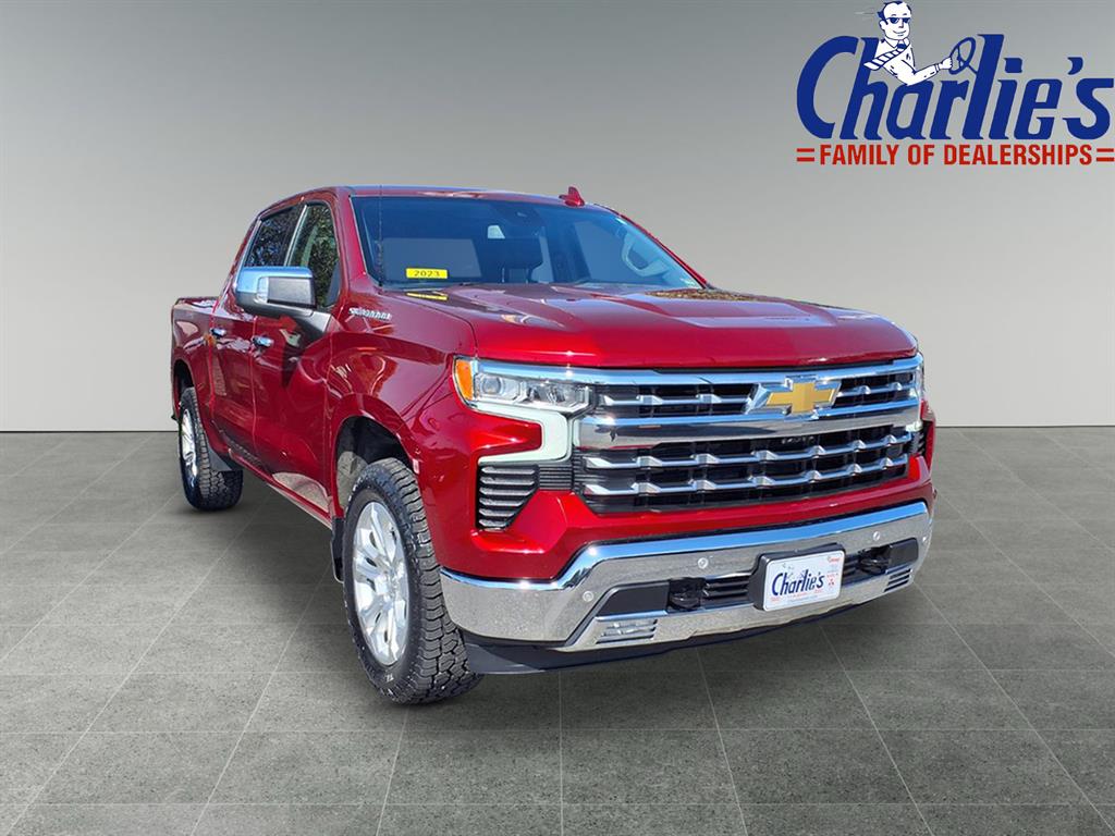 2023 Chevrolet Silverado 1500 LTZ photo 3