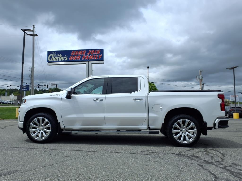 2020 Chevrolet Silverado 1500 High Country photo 2