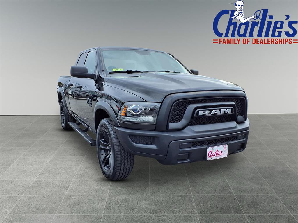 2022 Ram 1500 Classic SLT photo 3