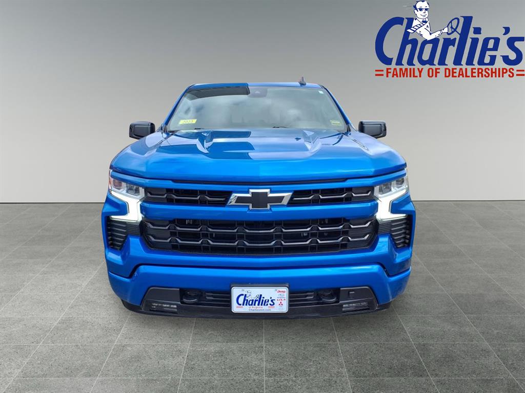 2023 Chevrolet Silverado 1500 RST photo 2