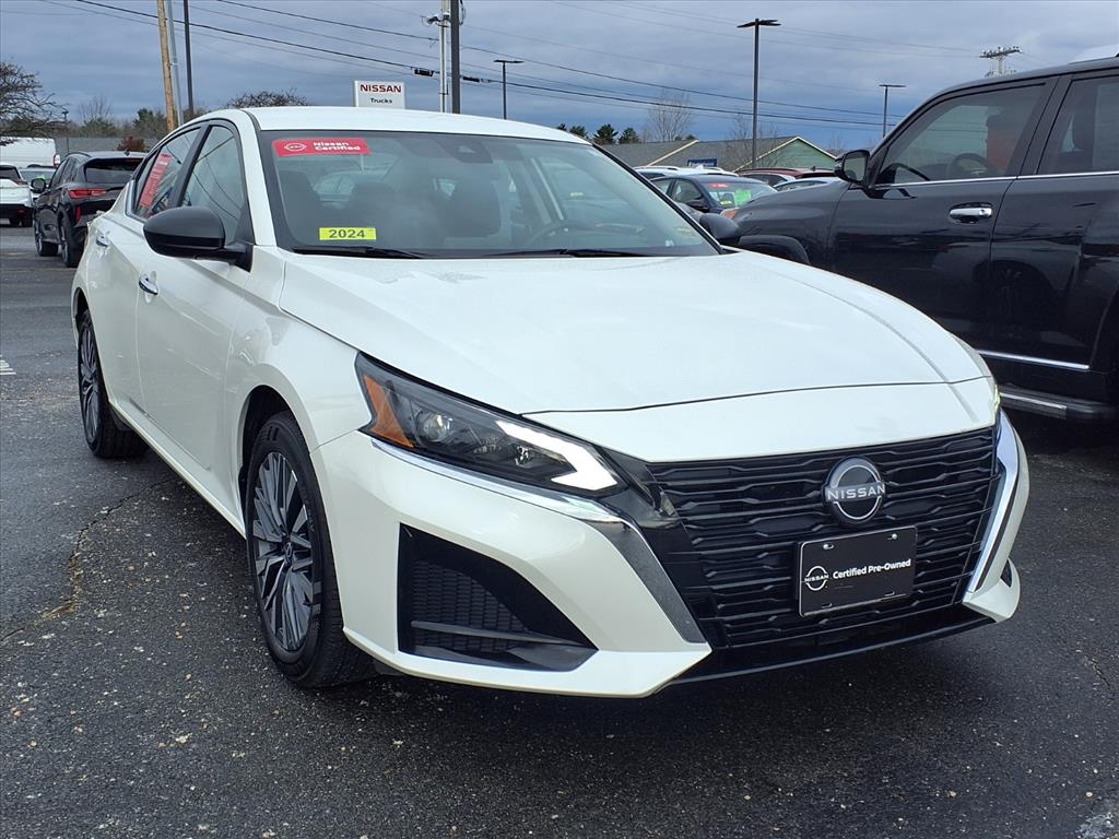 2024 Nissan Altima 2.5 SV photo 3