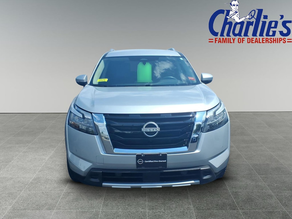 Certified 2025 Nissan Pathfinder SL SUV