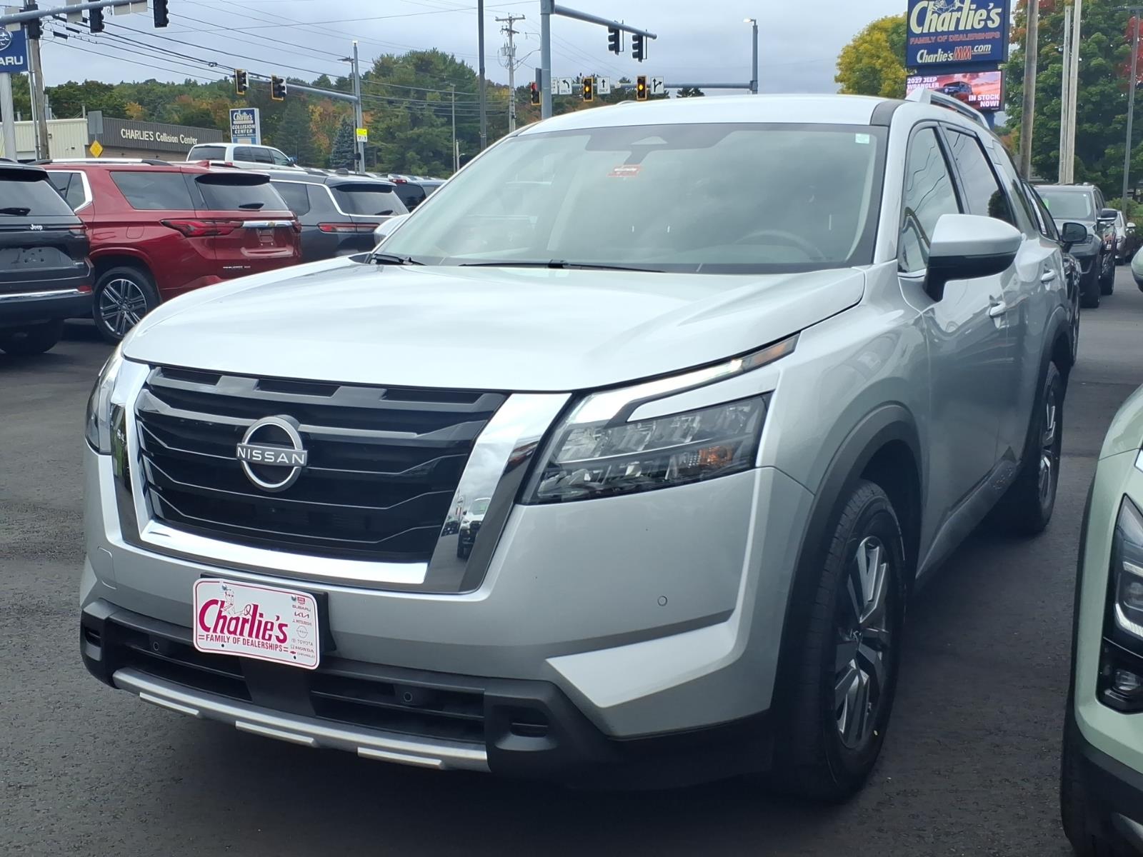 Brilliant Silver 2025 Nissan Pathfinder SUV / Crossover All-Wheel Drive