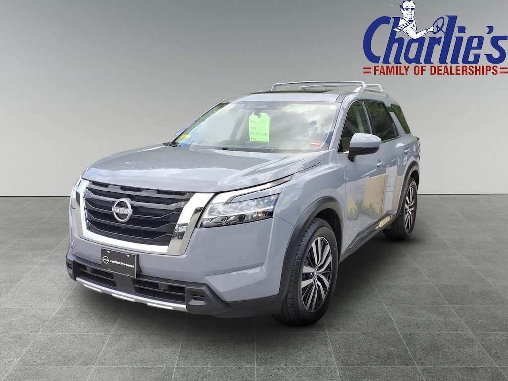 Used 2023 Nissan Pathfinder Platinum SUV