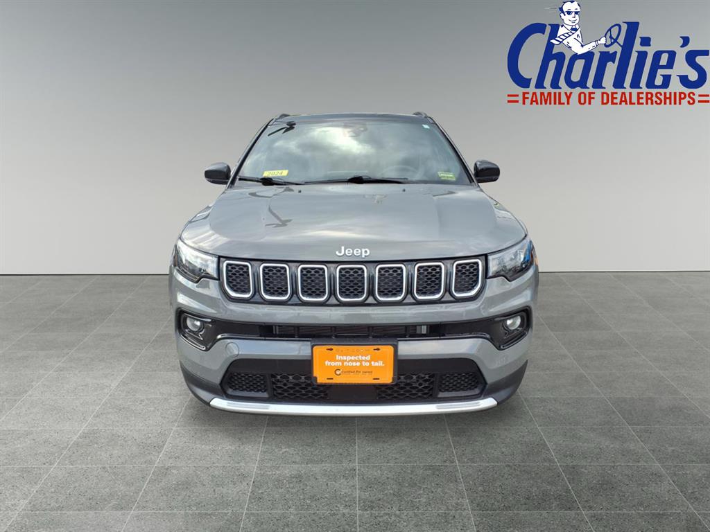 2024 Jeep Compass Limited photo 2
