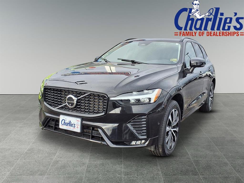2024 Volvo XC60 Plus's photo