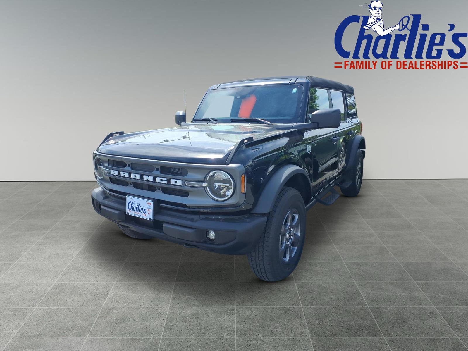 2023 Ford Bronco Base SUV
