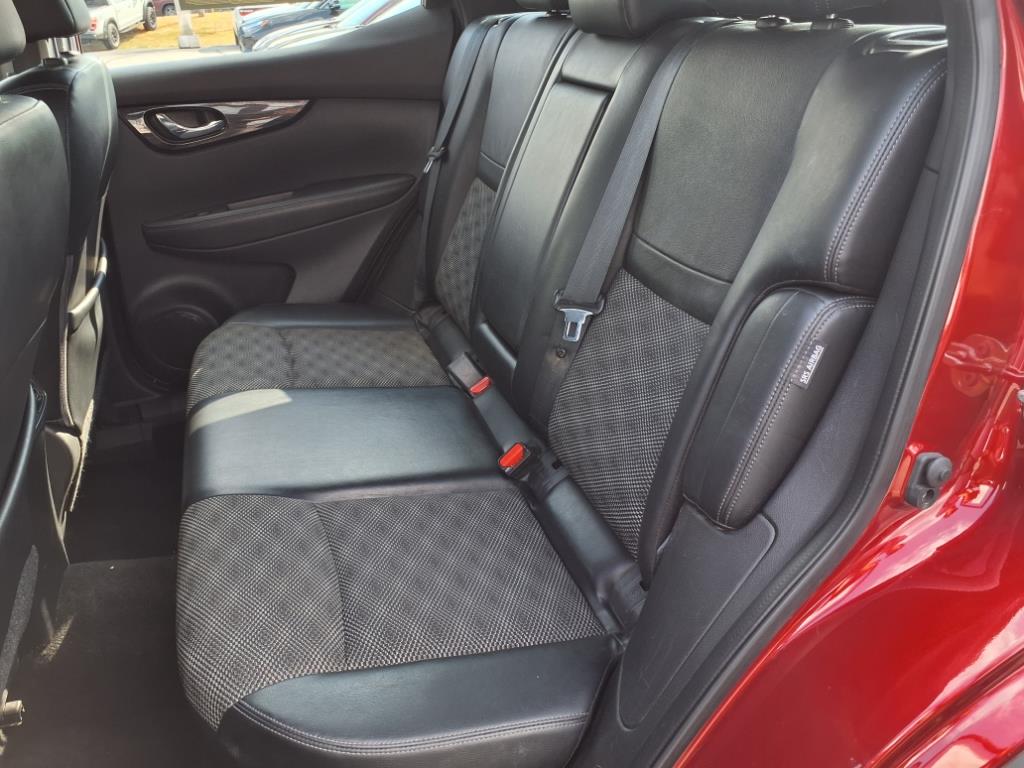 2022 Nissan Rogue Sport SV - Photo 7
