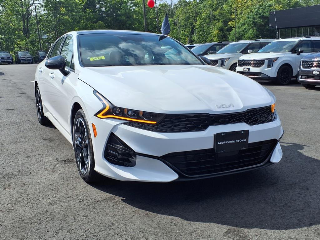2023 Kia K5 GT-Line photo 3