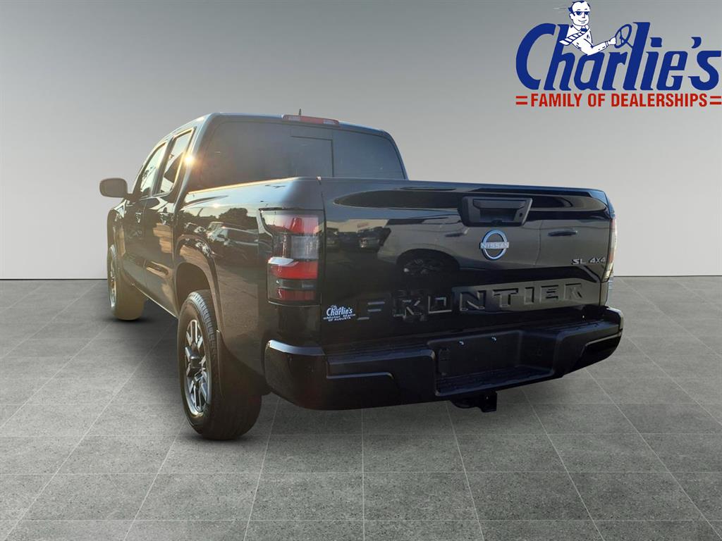 2024 Nissan Frontier photo 4