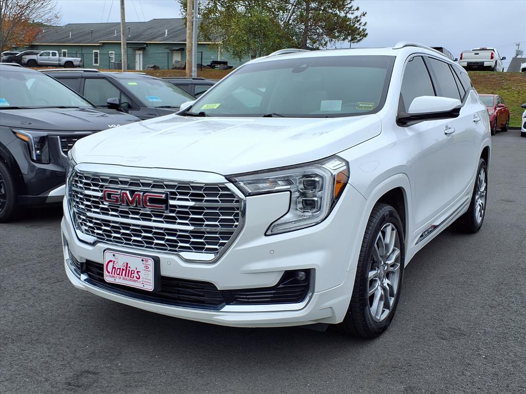 2022 GMC Terrain Denali
