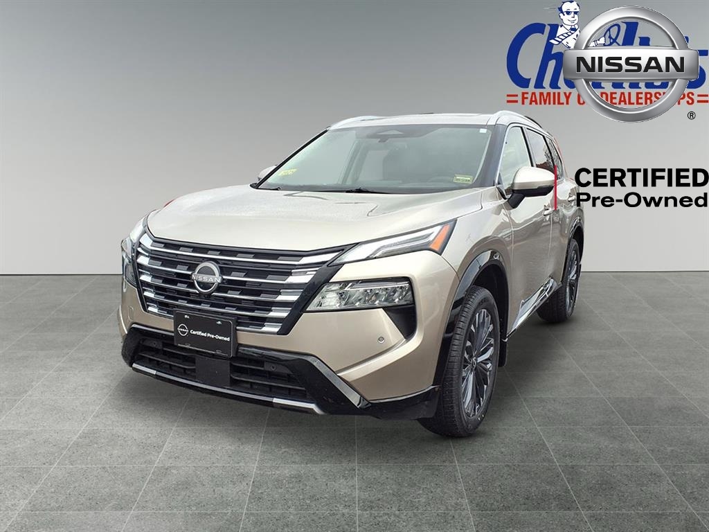 2025 Nissan Rogue Platinum's photo