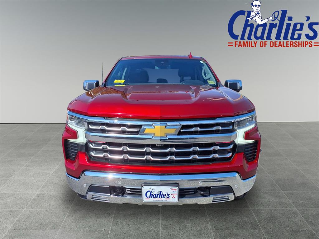 2023 Chevrolet Silverado 1500 LTZ photo 2