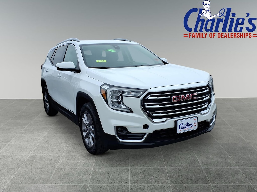 Used 2024 GMC Terrain SLT SUV