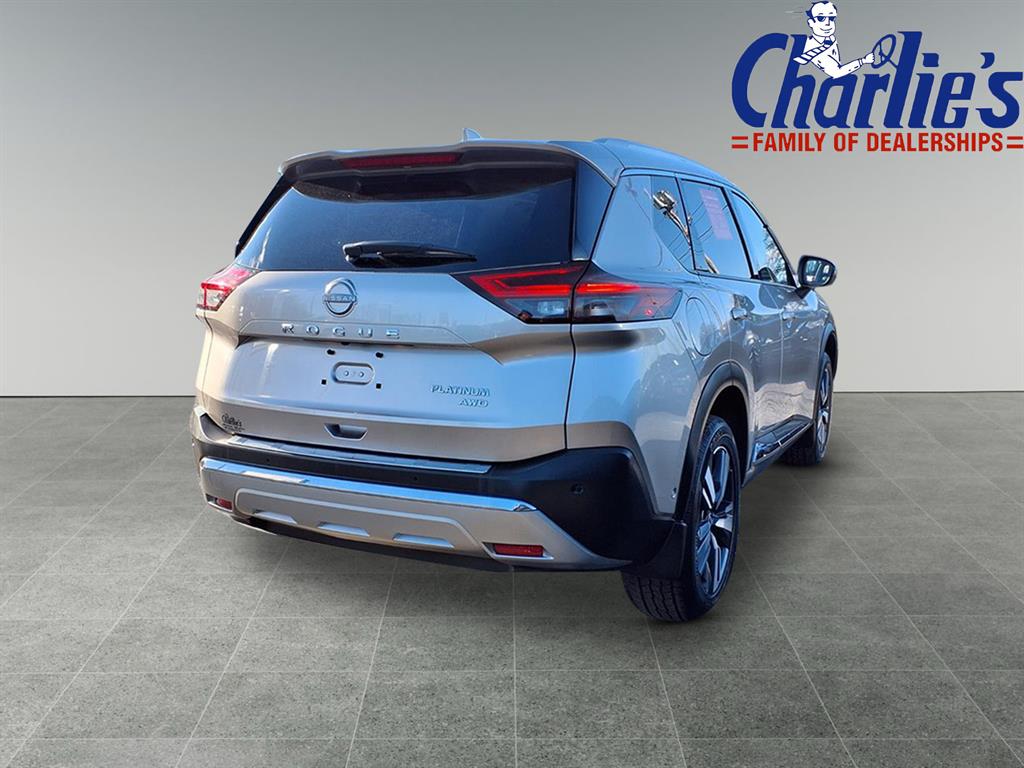 2023 Nissan Rogue Platinum photo 4