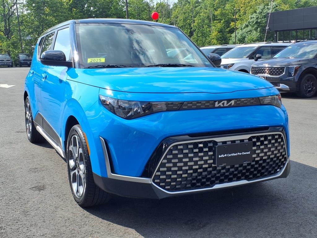2025 Kia Soul EX photo 3