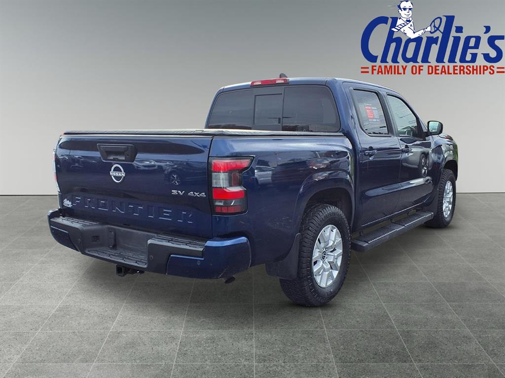 2022 Nissan Frontier Crew Cab photo 3