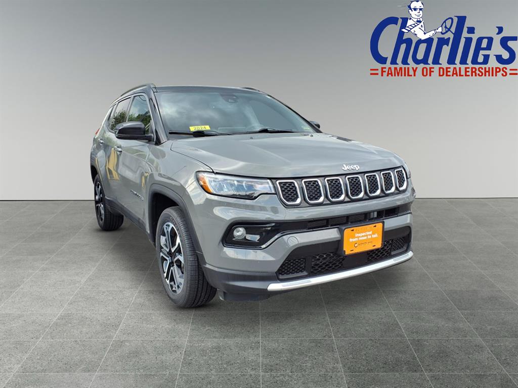 2024 Jeep Compass Limited photo 3