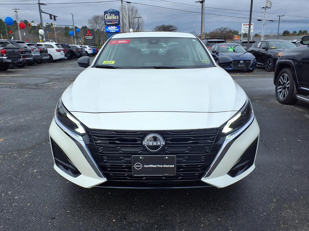 2024 Nissan Altima 2.5 SV photo 2