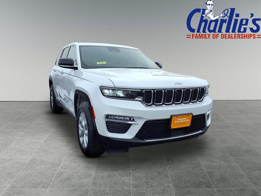 2023 Jeep Grand Cherokee Limited photo 3